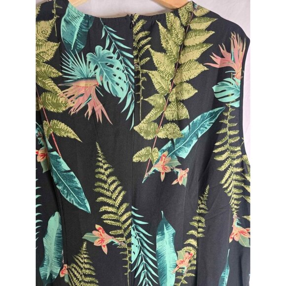 SHEIN curve 4XL Plus Tropical Print Twist Front Dress - Picture 6 of 10